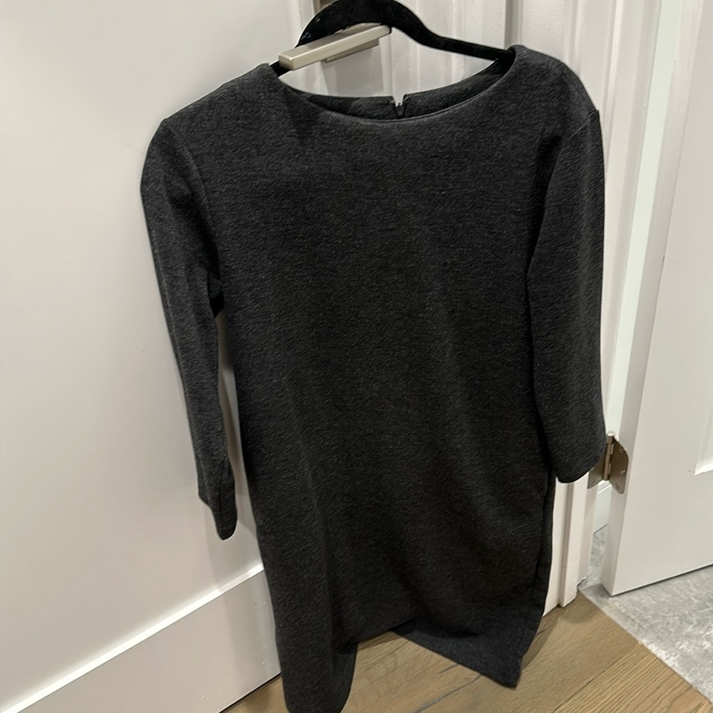 Uniqlo grey shift dress